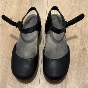 Dansko Black Mary Jane Shoes. Size 37 (US 6.5)